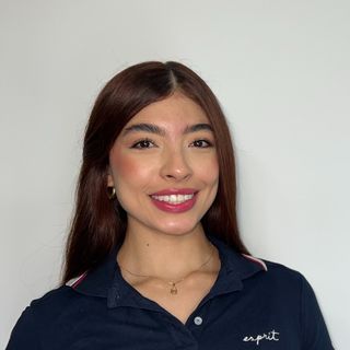 Valentina R.